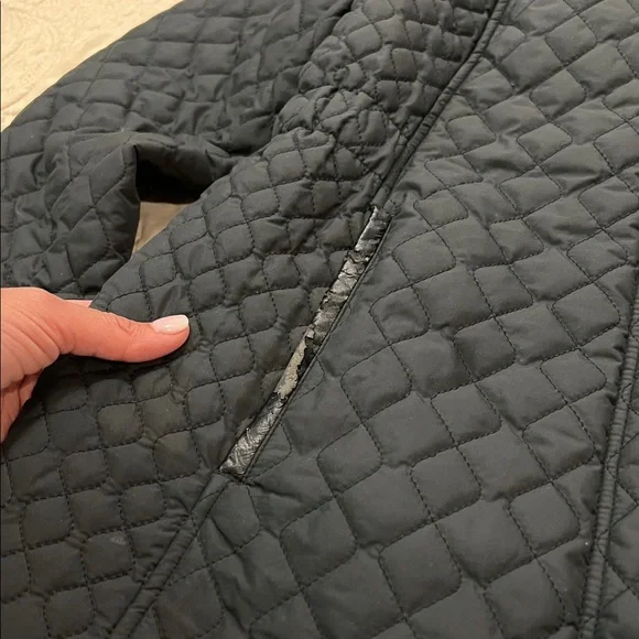 Lands' End Black Quilted Button-Up Jacket - Picture 5 of 8